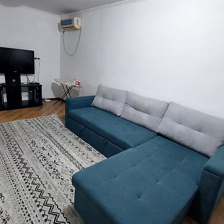 Apartment On Toktogula Bișkek Exterior foto